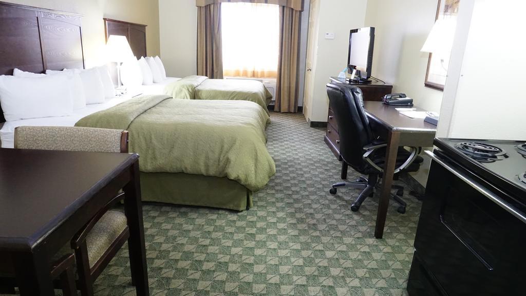 Scottish Inns - Cresson Екстер'єр фото
